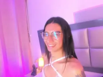Chaturbate Nude Webcam of maddie_ray_
