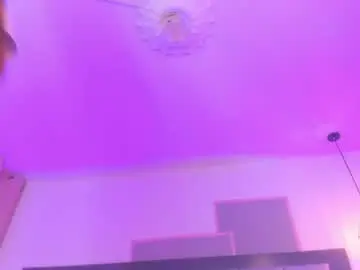 Chaturbate Sex Cam of maddie_ray_