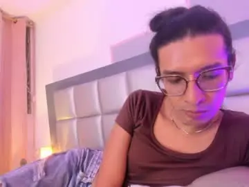 Chaturbate Live Sex of maddie_ray_