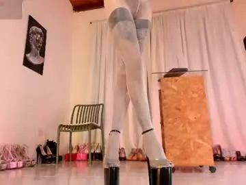 axellcollins from chaturbate