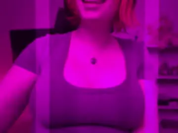 Chaturbate Watch Live Sex Cams of krystalsyxx