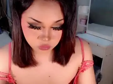 Chaturbate Live Sex Cam of tsscarlett_xx