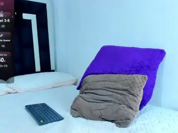 Chaturbate Live Sex Cam of elian___