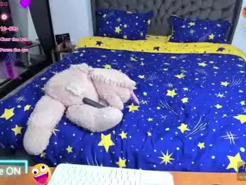 Chaturbate Sex Cam of golddivine00