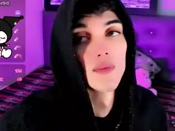 Chaturbate Live Sex Cam of salvatore_boom
