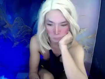 Chaturbate Live Sex Cam of urasian_slut_yana