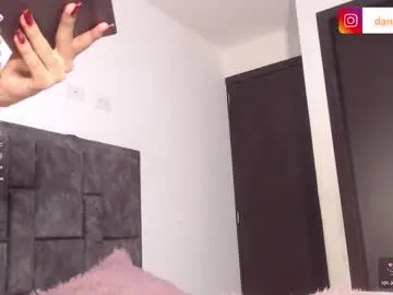 Chaturbate Sex Chat of milan_delrey