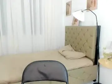 Chaturbate Adult Video Chat of roxanne_mystique