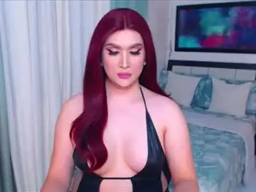 Chaturbate Live Sex Cam of xheavenly_shemalex
