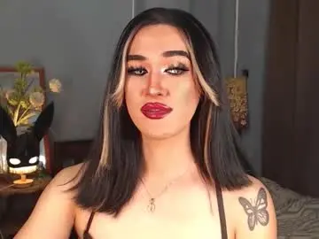 Chaturbate Live Sex Cam of aleinacroft