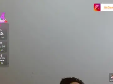 Chaturbate Adult Webcam of damian_tay1