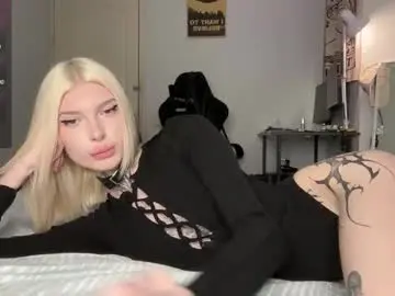 Chaturbate Adult Webcams of hotchubently