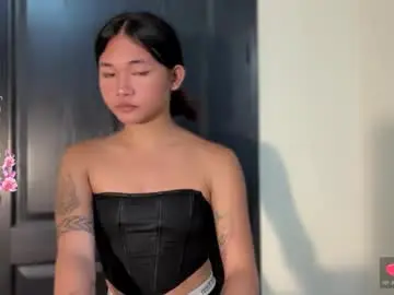 Chaturbate Nude Webcam of asian_loloera