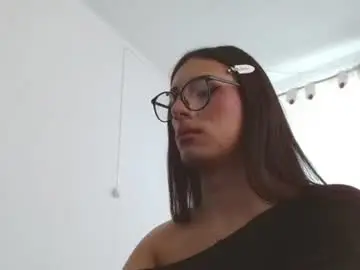 Chaturbate Free Live Porn of its_sipcy_ari