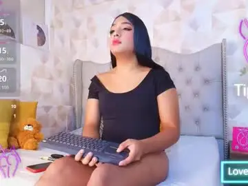 Chaturbate Live Sex Cam of siriuss_collin