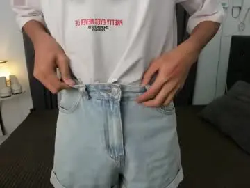 Chaturbate Free Live Porn of ovie_cunt