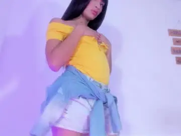 Chaturbate Watch Live Sex Cams of alisiacollinsss
