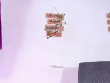 Chaturbate Free Porn Cam of alisiacollinsss
