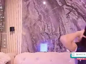 Chaturbate Sex Chat of caroline_foster1