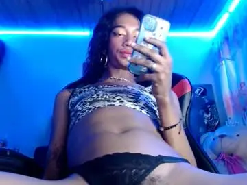 Chaturbate Sex Chat of maidi_hot