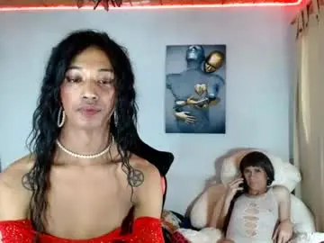 Chaturbate Sex Cam of maidi_hot