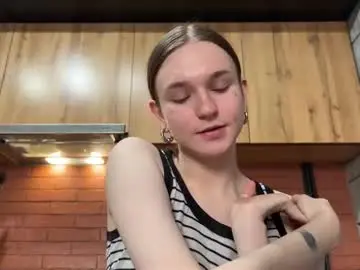 Chaturbate Live Sex Cam of nloraaa