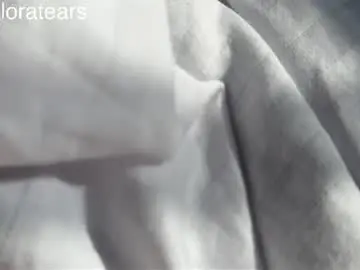 Chaturbate Live Sex Cam of nloraaa