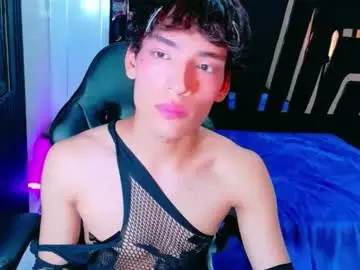 Chaturbate Free Porn Cam of isaacnova