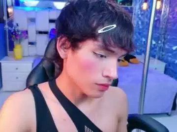 Chaturbate Best live sex cam show of isaacnova