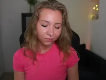 Chaturbate Live Sex Cam of vivienvance18