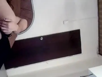 Chaturbate Live Sex Cam of fayelee18