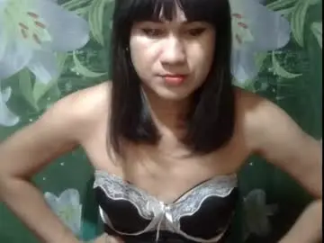 Chaturbate Live Porn of julia111987