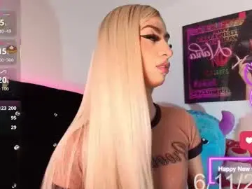 Chaturbate Adult Video Chat of nahiavictoria