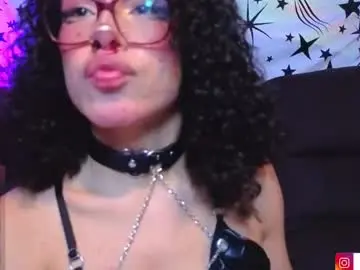 Chaturbate Watch Live Sex Cams of dark_nina__
