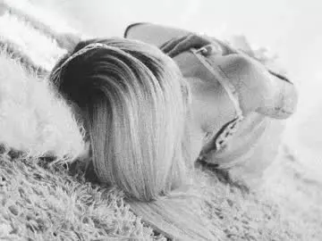 Chaturbate Live Sex Cam of misschloe__