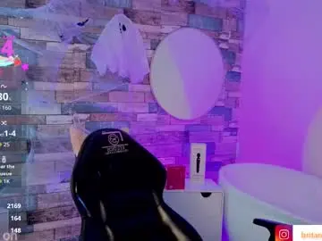 Chaturbate Live Sex Cam of boyfox_tay