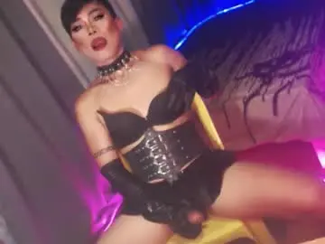 Chaturbate Live Sex Cam of ur_dominatrix