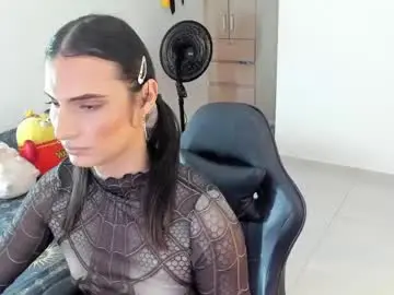 Chaturbate Nude Webcam of _shantallskinny_