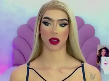 Chaturbate Watch Live Sex Cams of briana_sex32