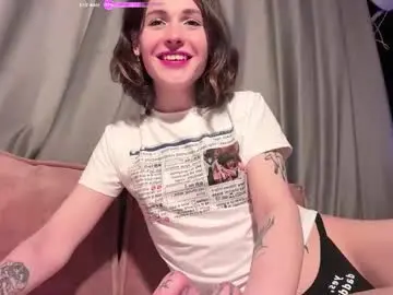 Chaturbate Live Sex Cam of marciwakeup