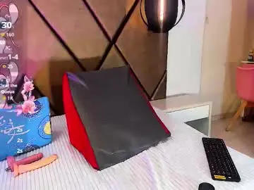 Chaturbate Live Sex Cam of penelopeguzman__