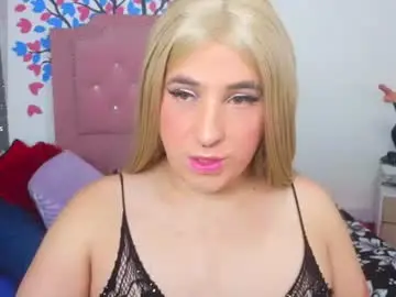 Chaturbate Best live sex cam show of elektra_doll