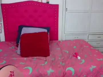 Chaturbate Live Sex Cam of elektra_doll