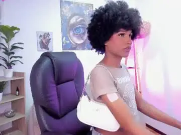 Chaturbate Watch Live Sex Cams of naomisaenz_