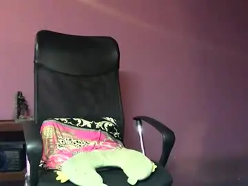 Chaturbate Adult Video Chat of cristinadickclit