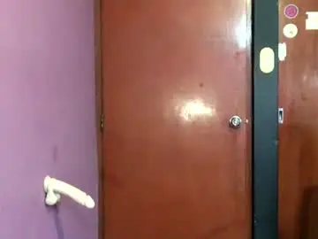 Chaturbate Live Sex of cristinadickclit