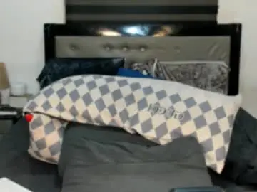 Chaturbate Live Sex Cam of johannah_khalifa