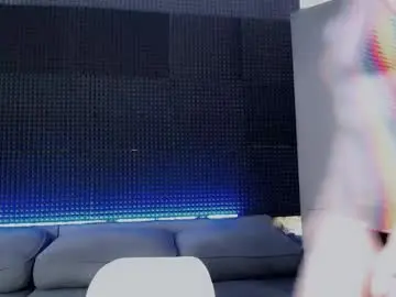 Chaturbate Live Porn of milena_hardy