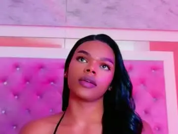 Chaturbate Live Sex Cam of gisela_valencia