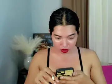 Chaturbate Live Sex Cam of beautyqueens_cum